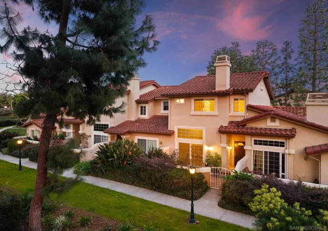 4040-porte-de-palmas-31-san-diego-ca-92122/hzid_265f2859