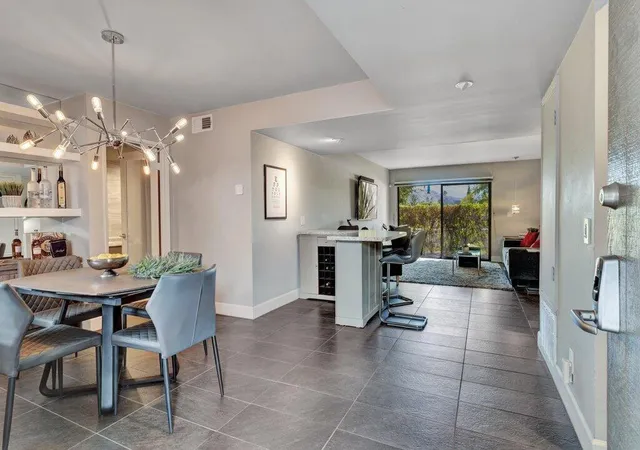 1050-e-ramon-rd-3-palm-springs-ca-92264/hzid_720cba6f