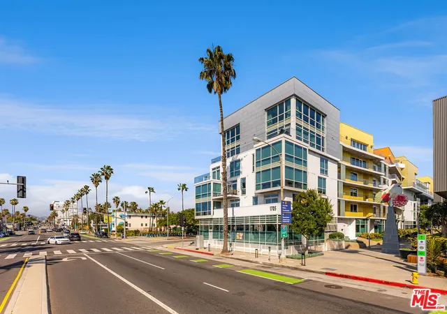 1705-ocean-ave-208-santa-monica-ca-90402/hzid_9e7b6fed