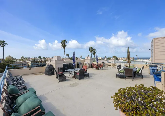 270-dahlia-ave-7-imperial-beach-ca-91932/hzid_56ec4e80