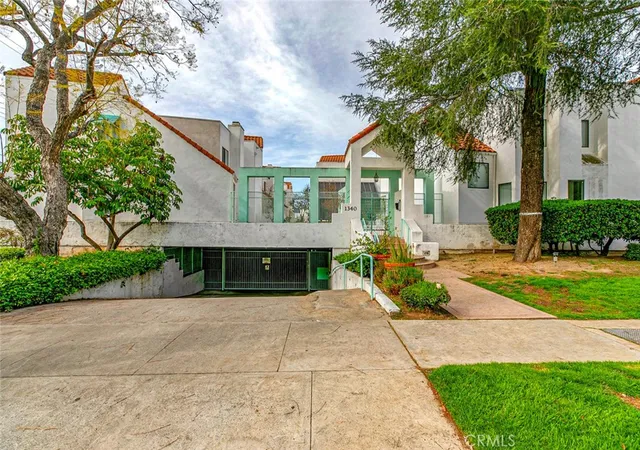 1340-glenwood-rd-4-glendale-ca-91201/hzid_14ecd4a4