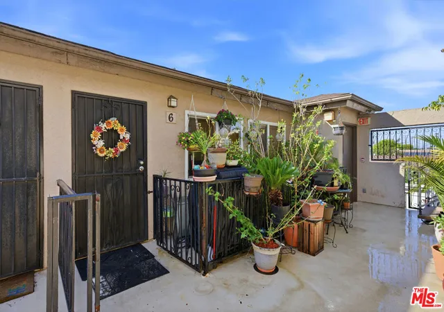 1100-walnut-ave-6-long-beach-ca-90813/hzid_b644aee4