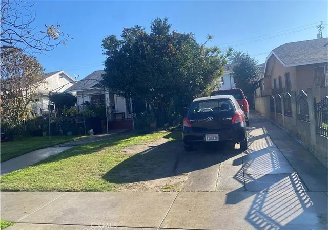 7126-stafford-ave-huntington-park-ca-90255/hzid_e3e0f2f5