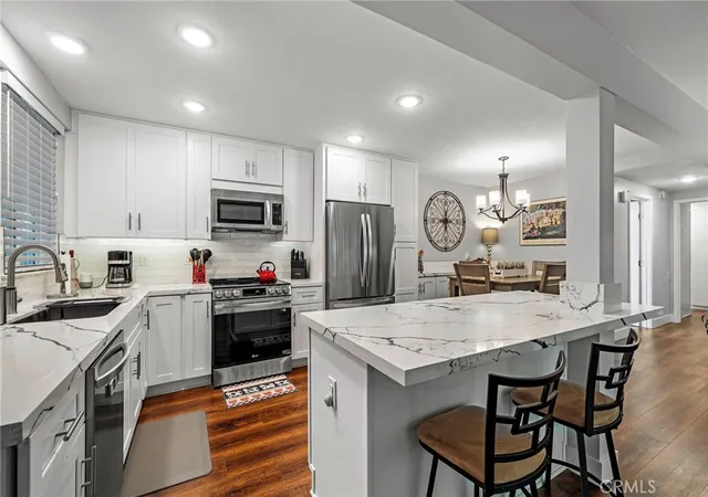 256-calle-aragon-d-laguna-woods-ca-92637/hzid_ba1743da
