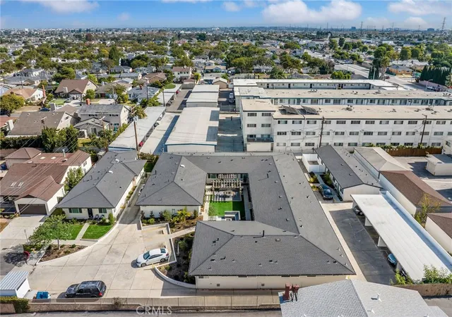 17302-ermanita-torrance-ca-90504/hzid_db2e4d49