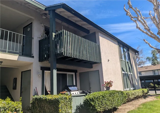 23266-orange-8-lake-forest-ca-92630/hzid_cf9b1931