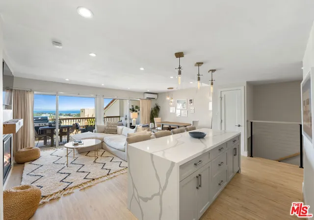 23908-de-ville-wy-b-malibu-ca-90265/hzid_ffdec525