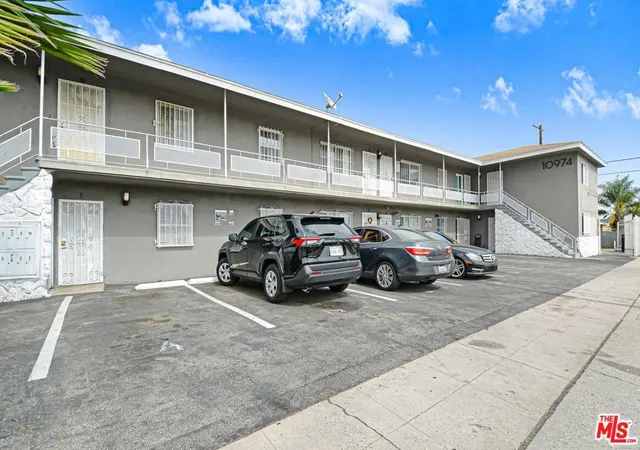 10974-s-figueroa-st-los-angeles-ca-90061/hzid_df690d61