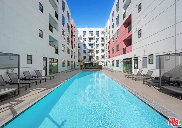1234-wilshire-blvd-213-los-angeles-ca-90017/hzid_cec693b3