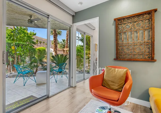 1552-s-camino-real-127-palm-springs-ca-92264/hzid_4f30ba1e