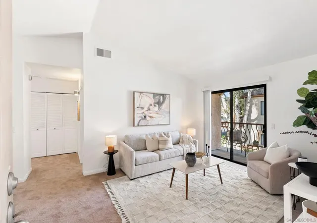 12190-cuyamaca-college-dr-e-1106-el-cajon-ca-92019/hzid_ac3c3e3d