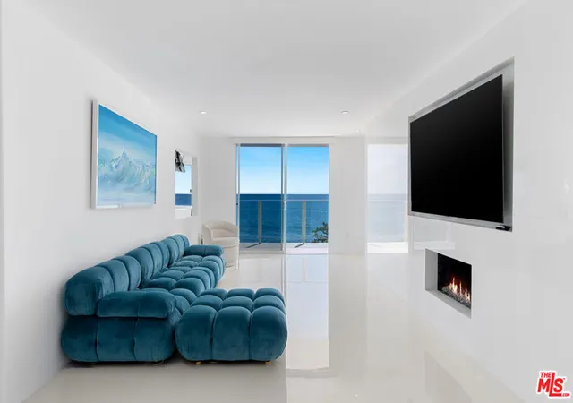 22548-pacific-coast-hwy-203-malibu-ca-90265/hzid_aafeac97