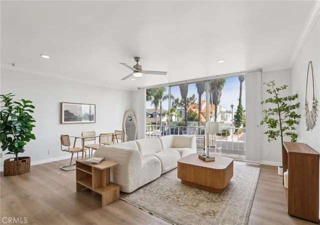383-bayshore-207-long-beach-ca-90803/hzid_92183b91