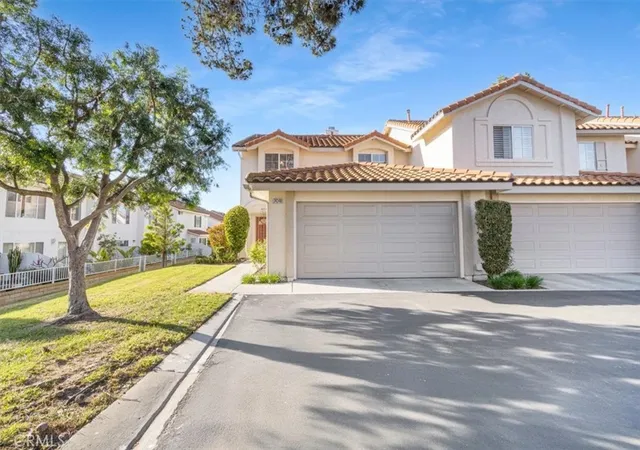 24348-registry-ct-laguna-niguel-ca-92677/hzid_e456bfc4
