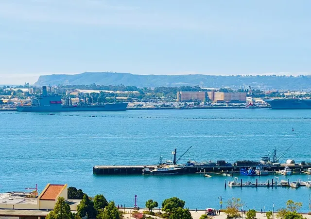 700-w-harbor-dr-1606-san-diego-ca-92101/hzid_cbfc971a