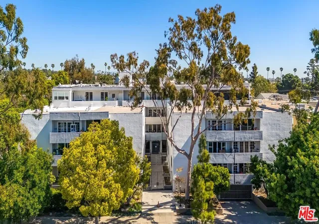 901-10th-street-303-santa-monica-ca-90403/hzid_80f9ee18