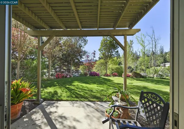 1201-skycrest-dr-2-walnut-creek-ca-94595/hzid_d0e2a0e6