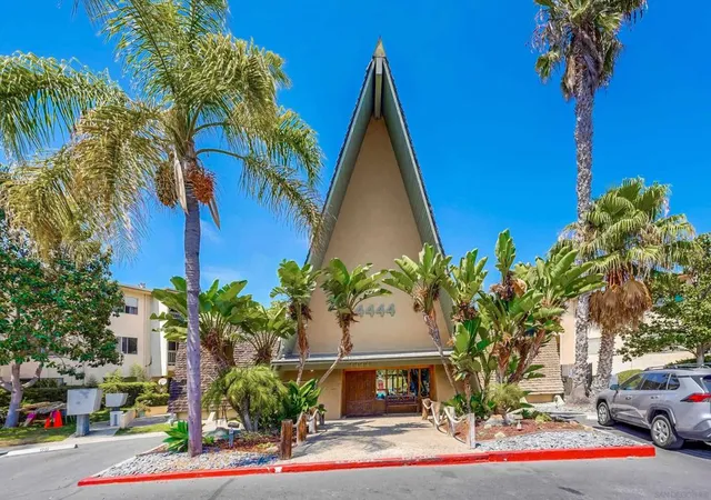 4444-w-point-loma-41-san-diego-ca-92107/hzid_ea87d559