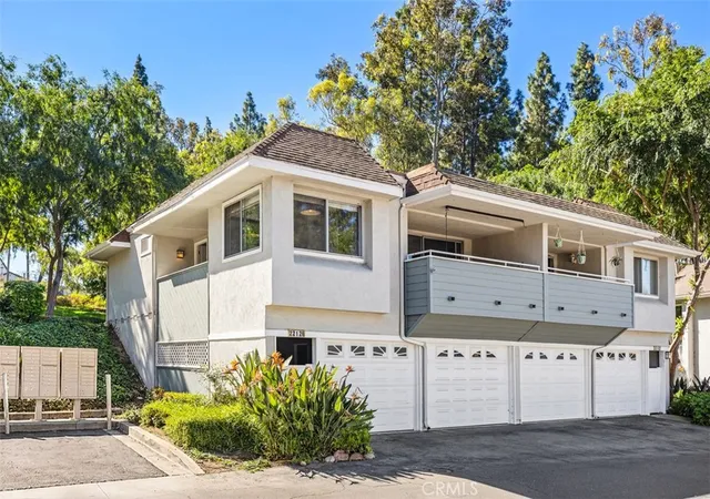 22126-caminito-vino-laguna-hills-ca-92653/hzid_a8f3bc44