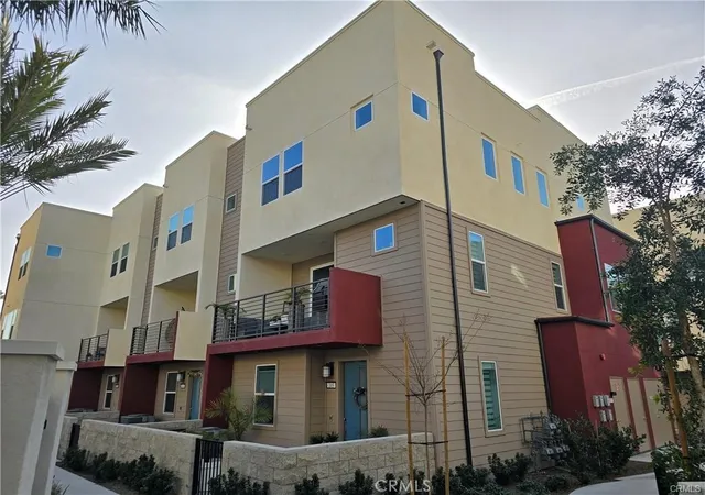 1651-w-lincoln-ave-105-anaheim-ca-92801/hzid_2d7d360a