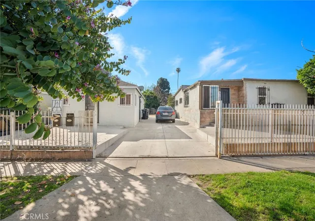 2106-east-113th-los-angeles-ca-90059/hzid_9e2f80ea