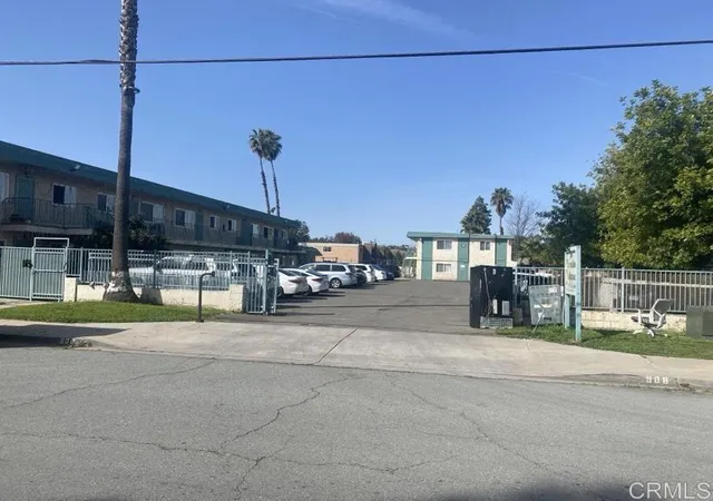 908-s-sunshine-ave-16-el-cajon-ca-92020/hzid_5baa68aa