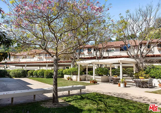 501-palisades-dr-106-pacific-palisades-ca-90272/hzid_67e6c2fa