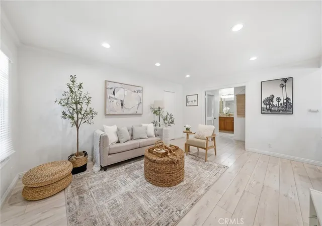 185-streamwood-irvine-ca-92620/hzid_873bf162