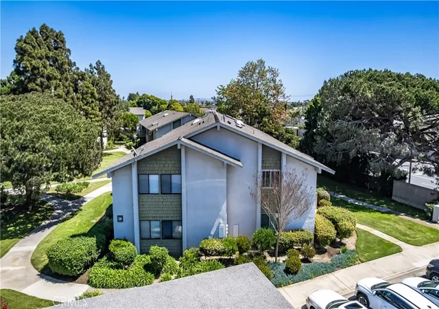 8566-van-ness-ct-huntington-beach-ca-92646/hzid_a74fe58d