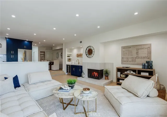 11919-mayfield-2-los-angeles-ca-90049/hzid_544dc31e