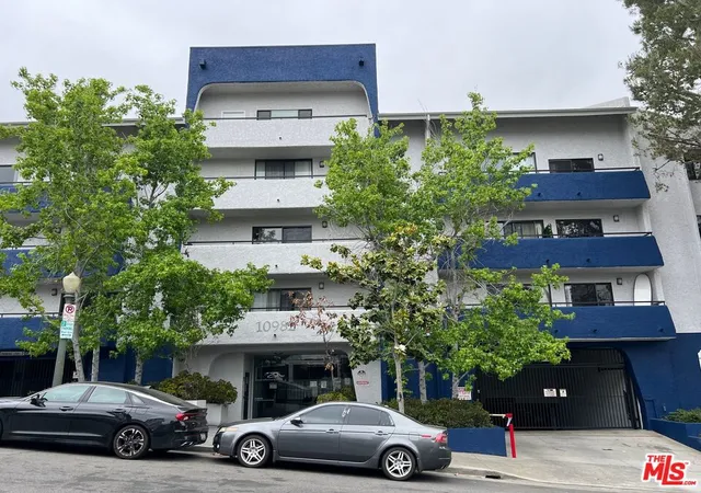 10982-roebling-ave-511-los-angeles-ca-90024/hzid_86c0cf43