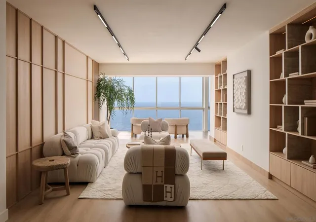 939-coast-17d-la-jolla-ca-92037/hzid_bea8d077