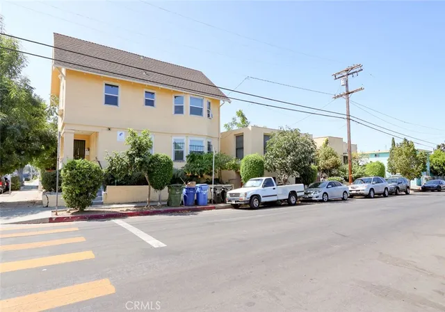 2942-west-12th-los-angeles-ca-90006/hzid_74c84df0