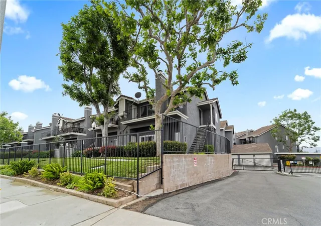 740-e-san-bernardino-rd-2-covina-ca-91723/hzid_3fd019ca