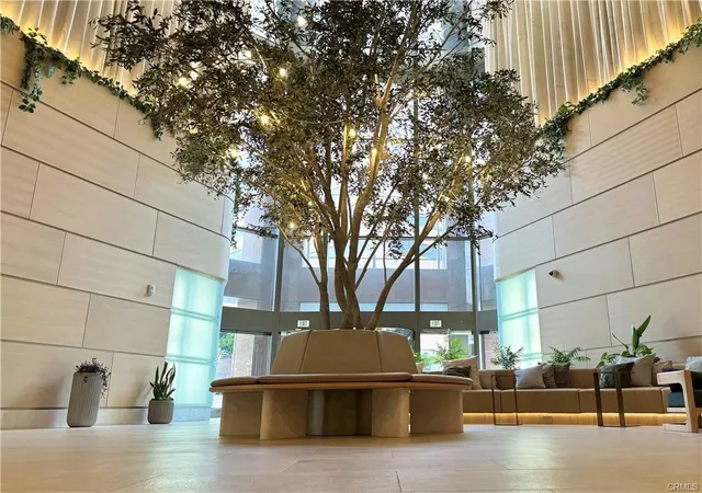 1100-wilshire-2707-los-angeles-ca-90017/hzid_2711e81a