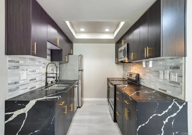 2828-famosa-blvd-104-san-diego-ca-92107/hzid_f028d6a1