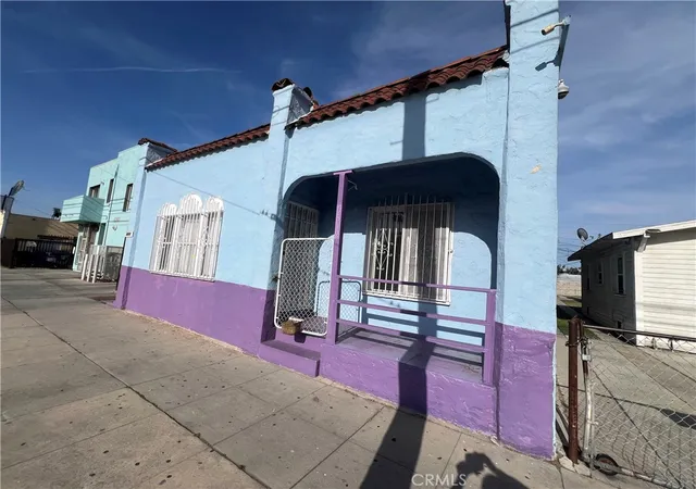6812-s-hoover-los-angeles-ca-90044/hzid_1f245390