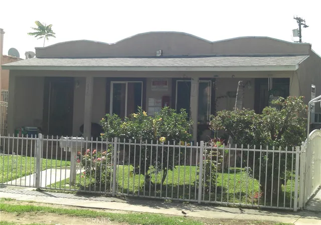 632-east-85th-los-angeles-ca-90001/hzid_a3dbc3bb
