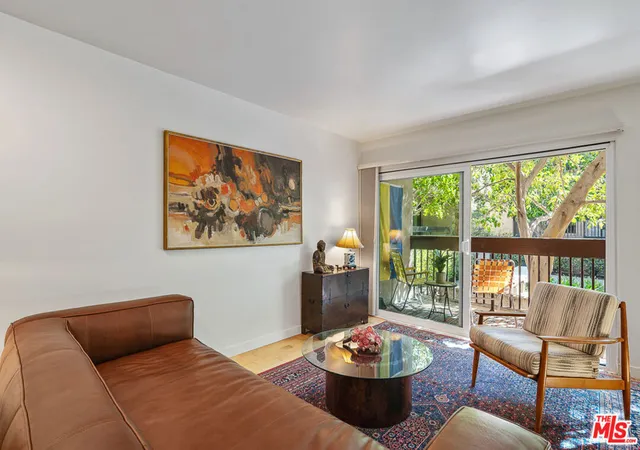 950-n-kings-rd-106-west-hollywood-ca-90069/hzid_f3ee352f