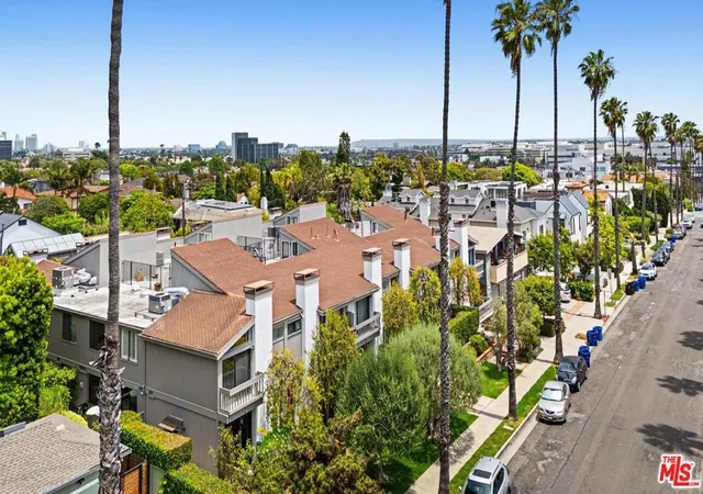 1015-21st-st-b-santa-monica-ca-90403/hzid_97888860
