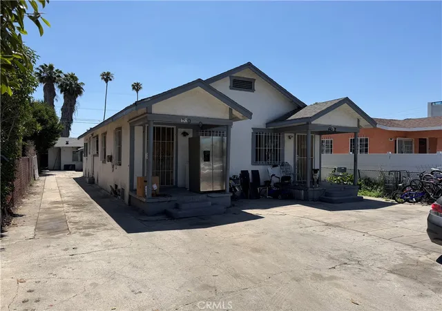 678-w-61st-3-los-angeles-ca-90044/hzid_048cf869