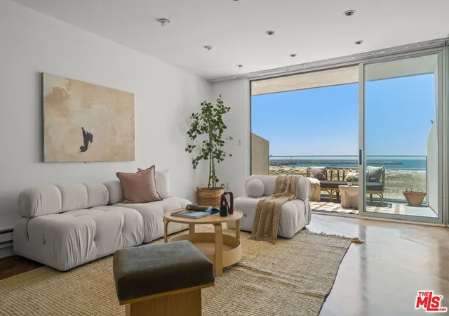 6-voyage-st-204-marina-del-rey-ca-90292/hzid_83ef3d0a