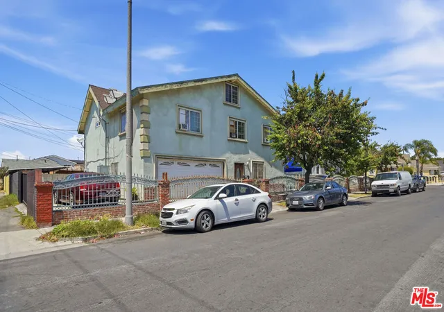 856-e-22nd-street-los-angeles-ca-90011/hzid_9e9df66d