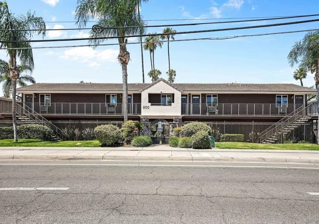800-n-mollison-ave-10-el-cajon-ca-92021/hzid_19e607a7