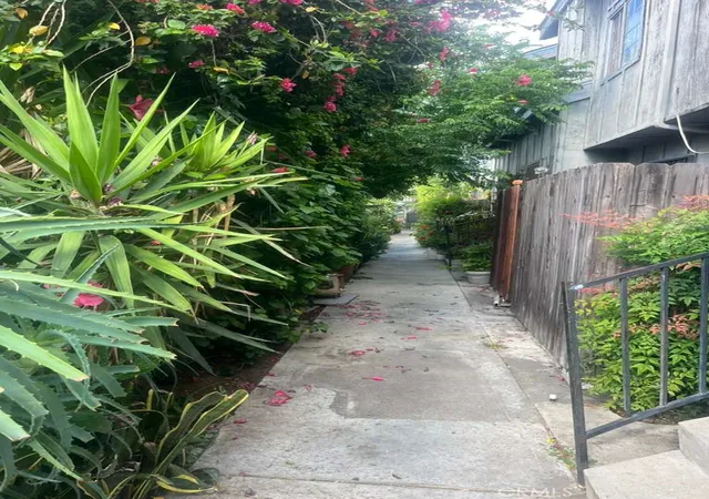 9332-van-nuys-blvd-56-panorama-city-ca-91402/hzid_39ce19fa
