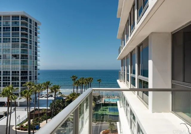 1810-avenida-del-mundo-609-coronado-ca-92118/hzid_3023823a