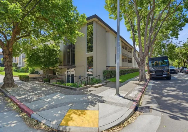 249-elm-st-107-san-mateo-ca-94401/hzid_9524f542