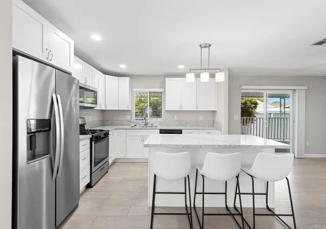525-w-el-norte-pkwy-spc206-escondido-ca-92026/hzid_d20a2dfc