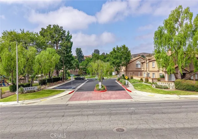 14711-moon-crst-ln-f-chino-hills-ca-91709/hzid_6fc1fbb5