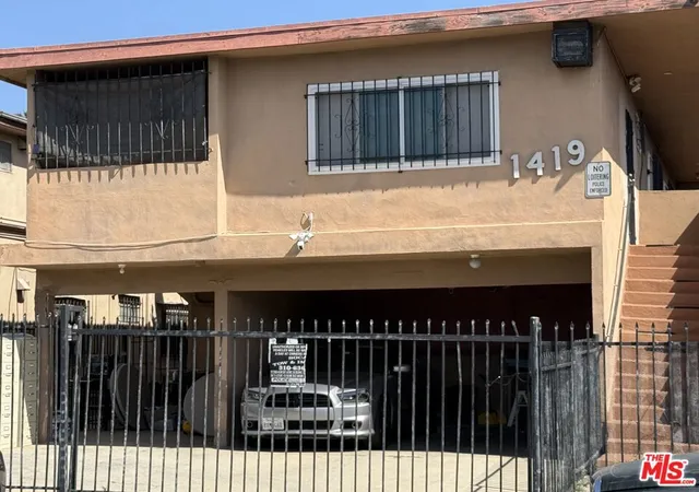 1419-w-97th-street-los-angeles-ca-90047/hzid_b9b15ee4